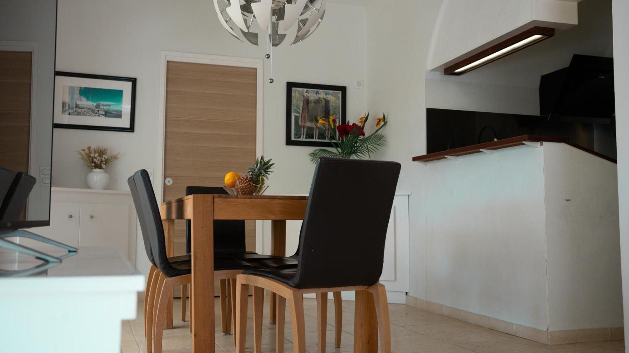 Superbe Villa-appartement Sur La Croisette Avec Grande Terrasse Apartamento Cannes